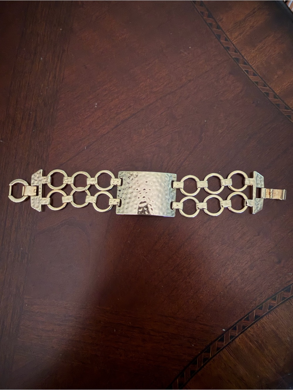 Henri Bendel Hammered Gold Plate
Double Link Bracelet